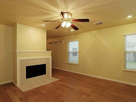 3rd image of 21054 Brannon Hill Ln