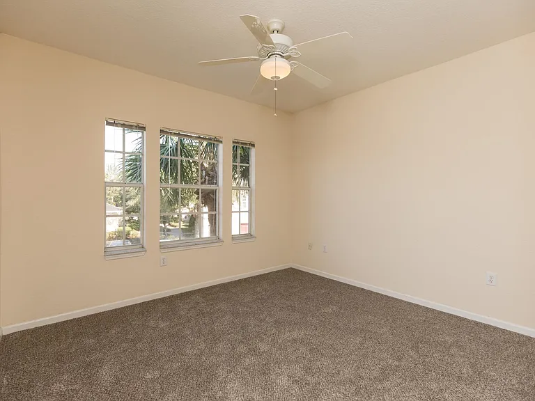 10075 Gate Pkwy N #405 — Photo 15