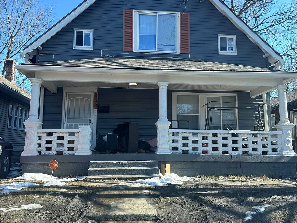 1st image of 853 N Parker Ave