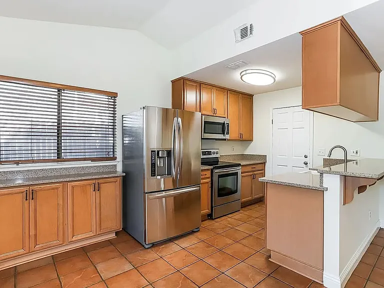 107 Tinker Way — Photo 2