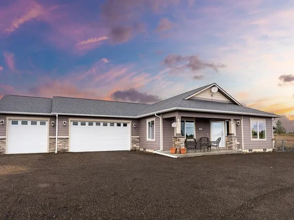 19617 W Johnson Ln, Nine Mile Falls, WA 99026
