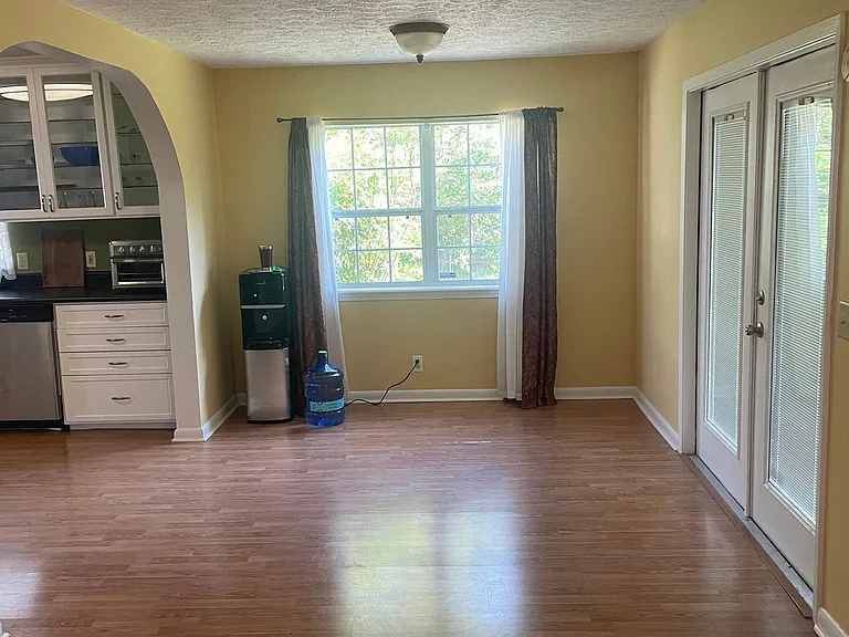2326 Fortune Ave #A — Photo 2