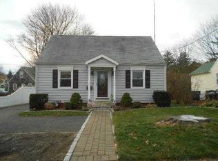 56 Stowe Ave, Milford, CT 06460