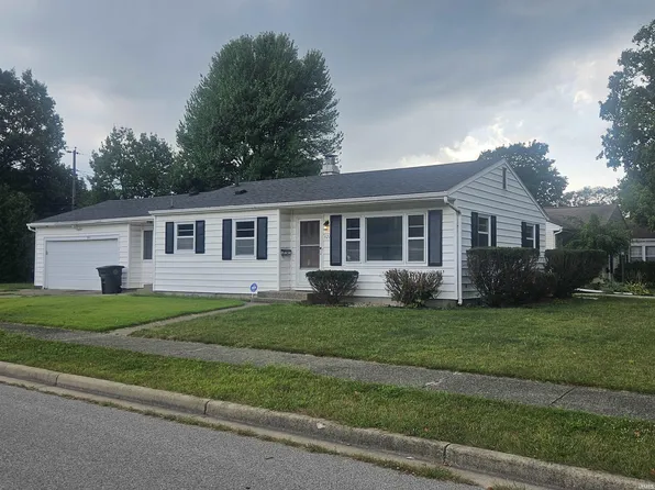 921 Harbor Ave, South Bend, IN 46615