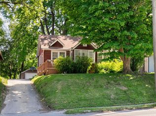 5626 University Ave, Des Moines, IA 50311
