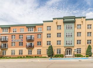 Library Square 55+ Apartments, Mandan, ND 58554