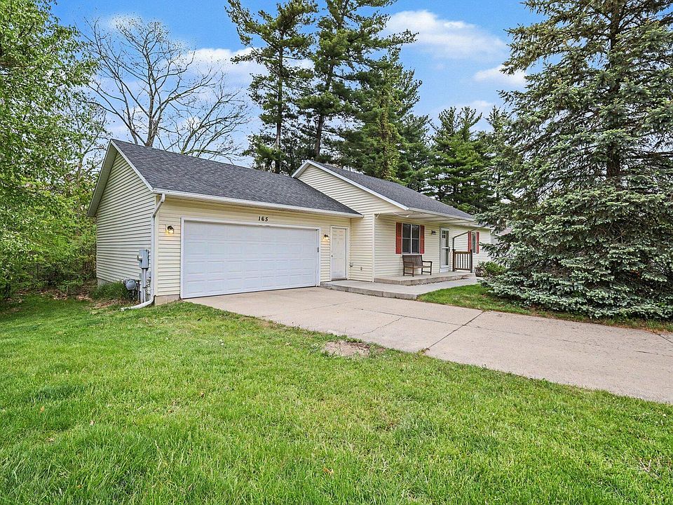 1st image of 165 Hunters Trail Ct