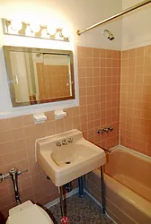 Rented by Wave Real Estate Group