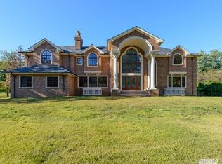 214 Everit Ave, Hewlett, NY 11557