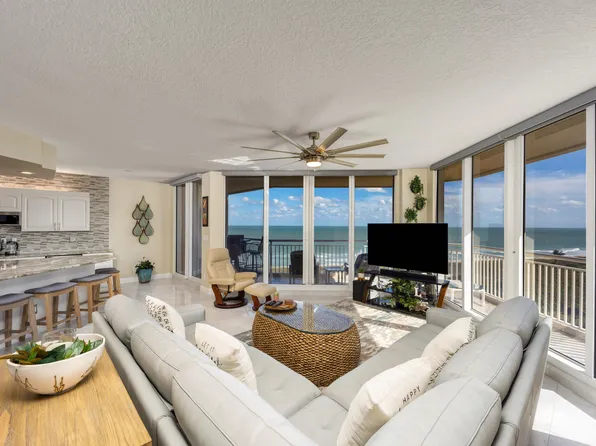 2900 N Highway A1a #8d, Hutchinson Island, FL 34949