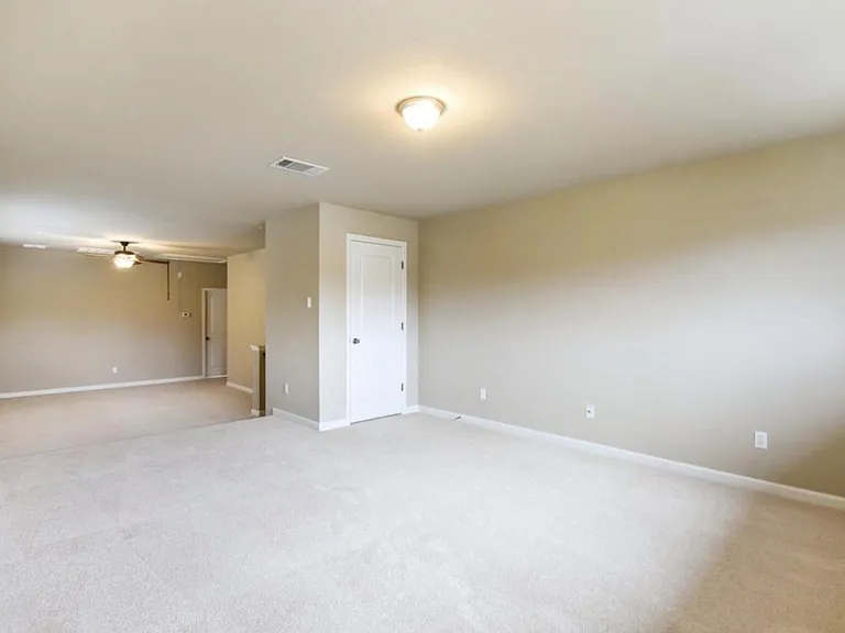 213 Simmons Dr — Photo 26