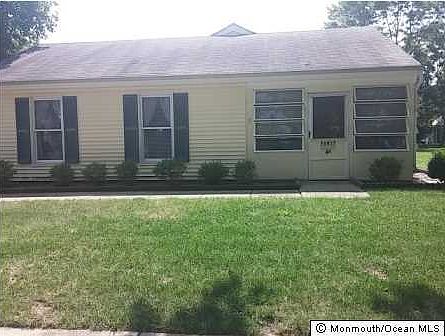 1st image of 4 Pansy Drive #B