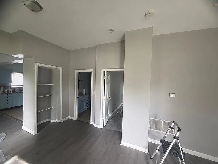 609 McDonough St #1 — Photo 13