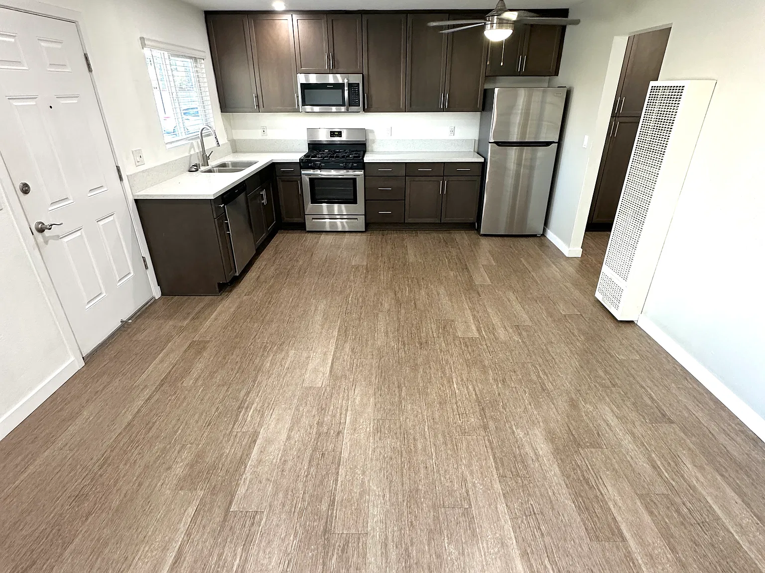 1025 Georgia St — Photo 3