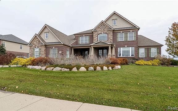 2nd image of 17174 Crestbrook Dr