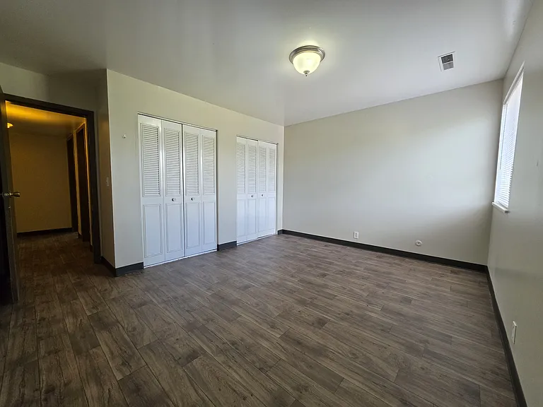 587 S Elizabeth St #308 — Photo 7