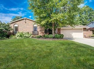 554 Wickham Way, Columbus, OH 43230