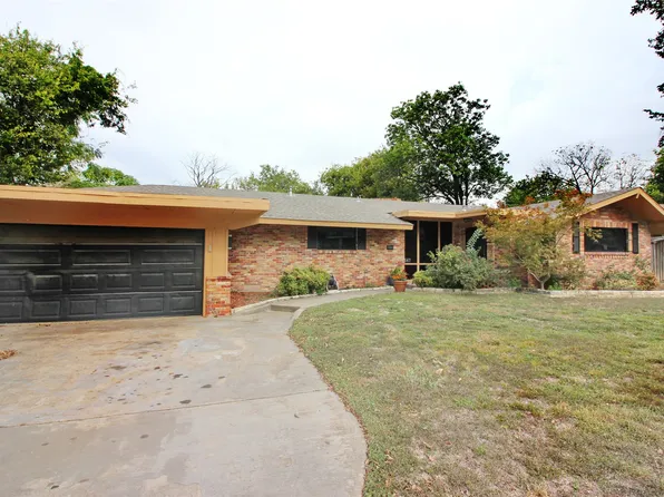 647 Monssen Dr, Dallas, TX 75224