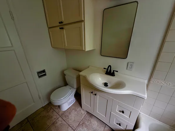 382 Mariposa Ave, Sierra Madre, CA 91024