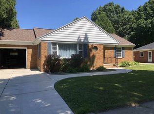 1322 Division St, Green Bay, WI 54303