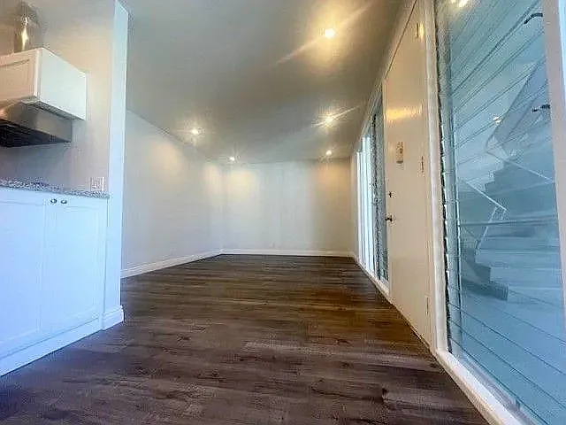 4150 Los Feliz Blvd — Photo 11