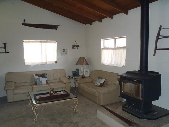 3rd image of 37712 Old Highway 80
