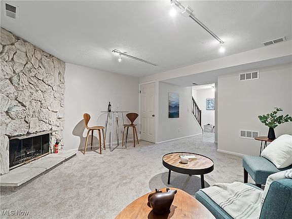 5th image of 4516 Puritas Park Dr