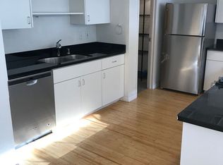 6047 Christie Ave, Emeryville, CA 94608