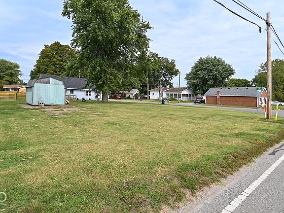 4th image of 6030 Clay St