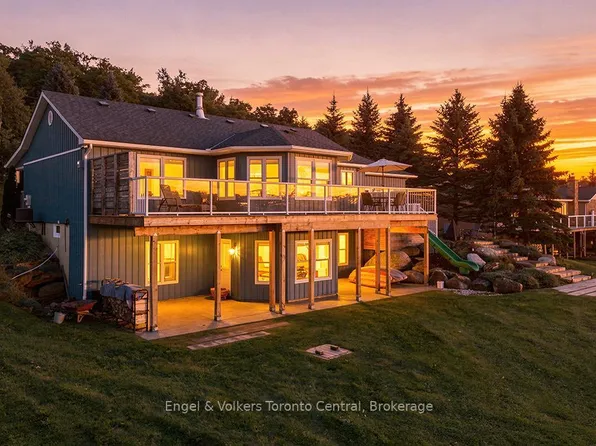 172 Queens Bush Rd, Saugeen Shores, ON N0H 2C4