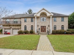 161 Satterthwaite Ave, Nutley, NJ 07110