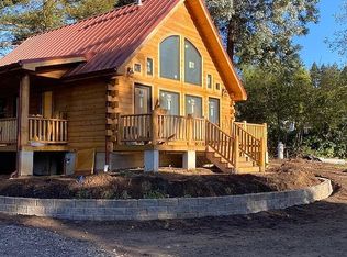 16979 Parkview Dr, Brookings, OR