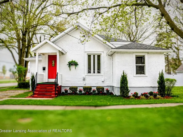 736 Spring St, Grand Ledge, MI 48837