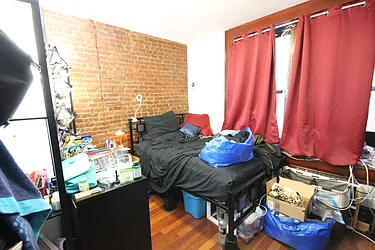 Rented by Dynamik Realty