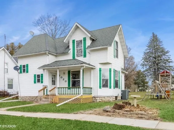 1020 N Iowa Ave, Washington, IA 52353