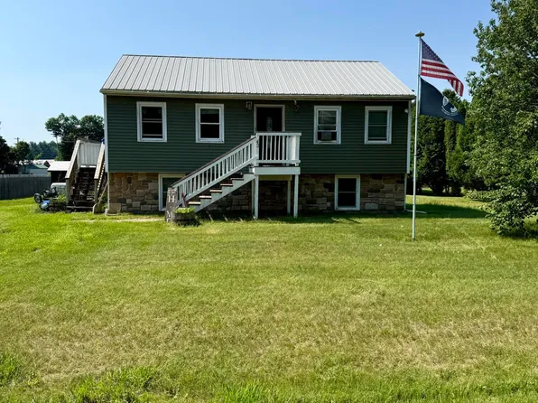 42 Morgans Lane, Comstock, NY 12827