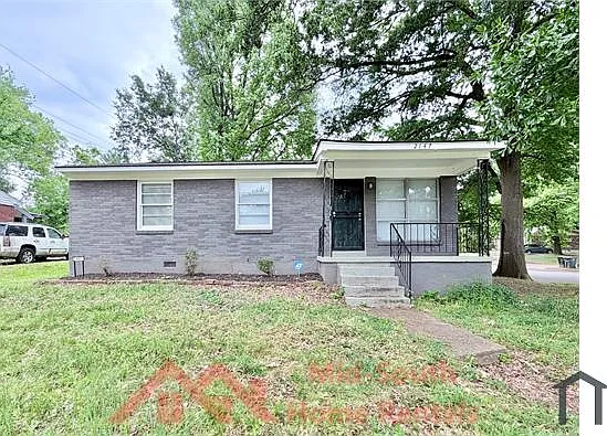 2147 Pamela Dr — Photo 1