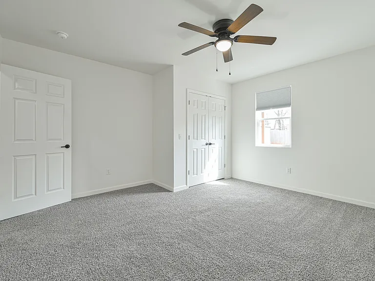 4330 Granger Ave — Photo 35