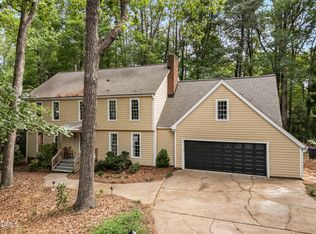 8824 Woodyhill Rd, Raleigh, NC 27613