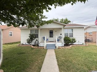 403 N 10th St, Carlsbad, NM 88220