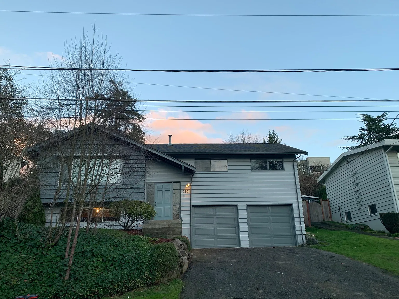 3 bed, 2.5 bath, 1950 sqft, $4,500 — Photo 1