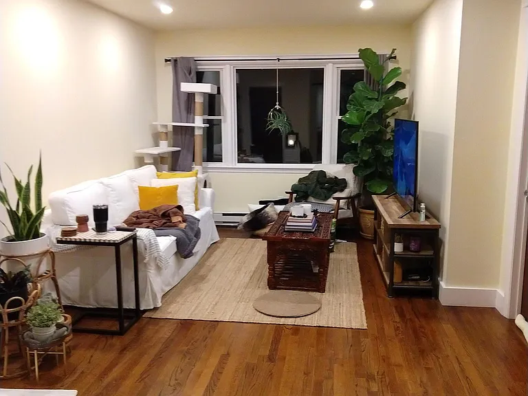 5 Warren St #2 — Photo 22
