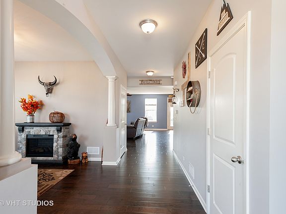 2nd image of 11484 Richmond Ln