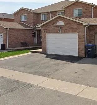 5 bed, $3,200 — Photo 1