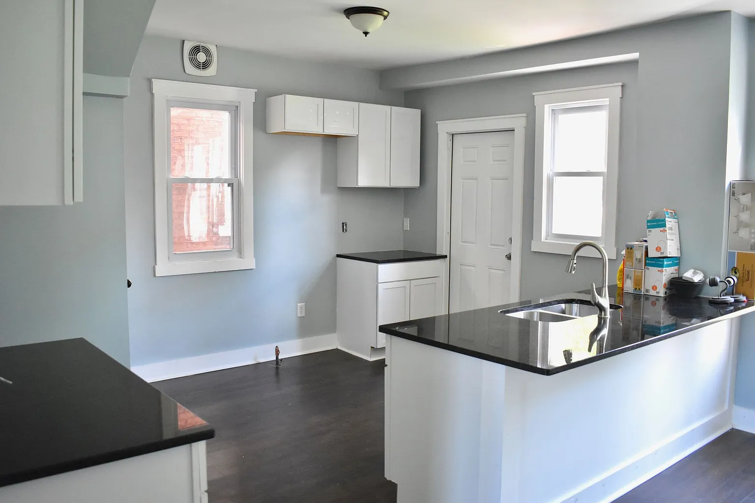 2247 Lothrop St #2247 photo 1