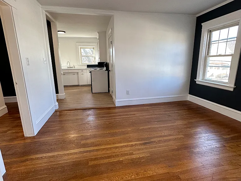 214 Pontiac Ave #2 — Photo 10