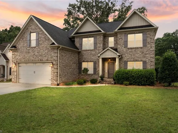 3632 Sally Kirk Rd, Winston Salem, NC 27106