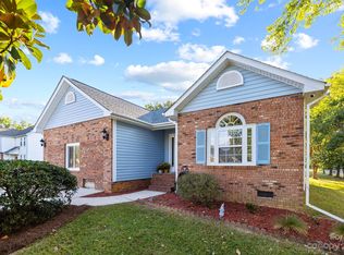 2800 Windswept Ln, Monroe, NC 28110