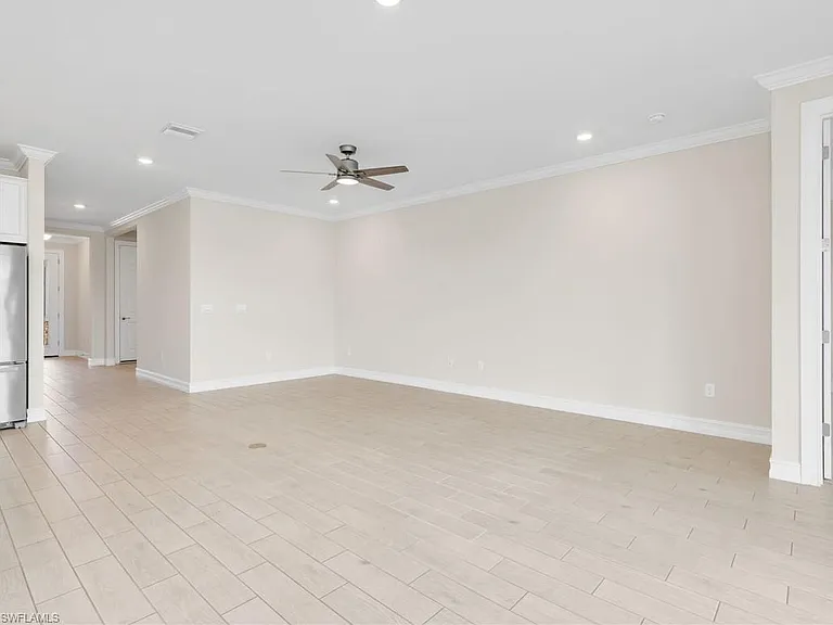 28029 Sanibel Sands St — Photo 13