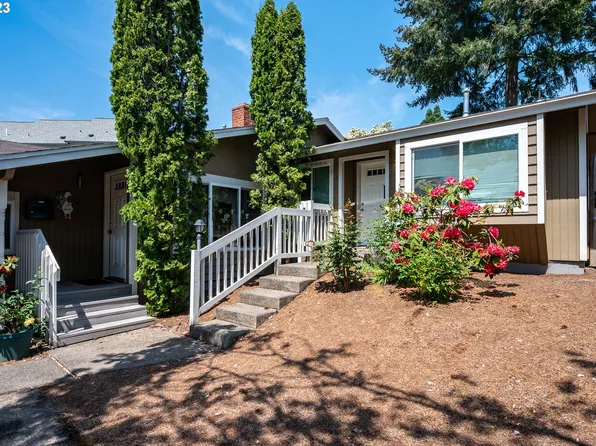 2411 SE Lake Rd, Portland, OR 97222